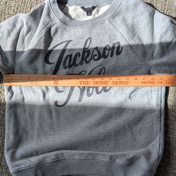 Gray Women's Crew Neck Sweater - Picture 9 of 9